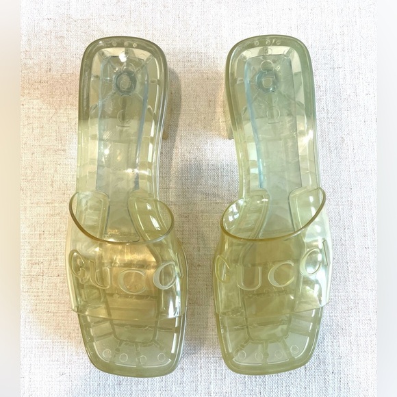 GUCCI Transparent Rubber Embossed Logo Slide Sandals Mules Yellow Size EU 34 - Picture 9 of 12